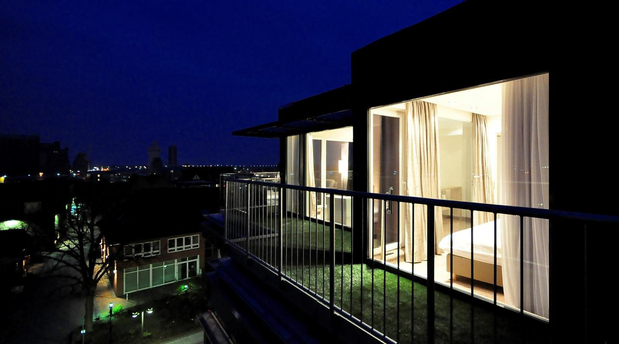 Thomas Hotel Spa & Lifestyle フースム エクステリア 写真