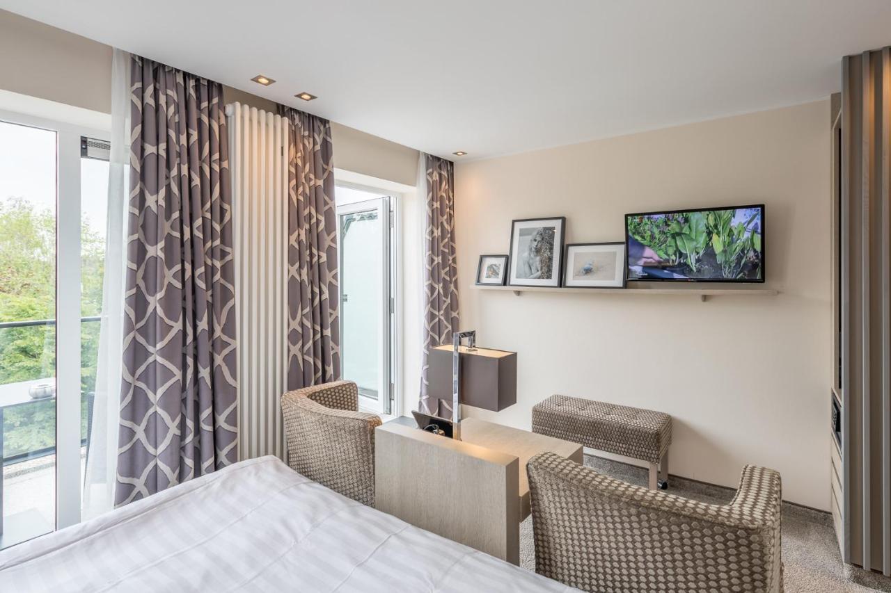 Thomas Hotel Spa & Lifestyle フースム エクステリア 写真